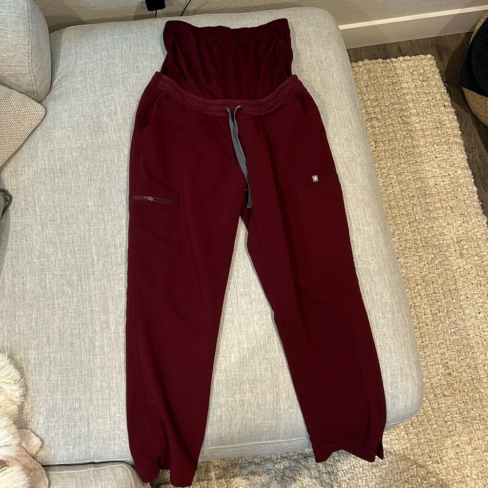 Figs Maternity Scrub Pants
